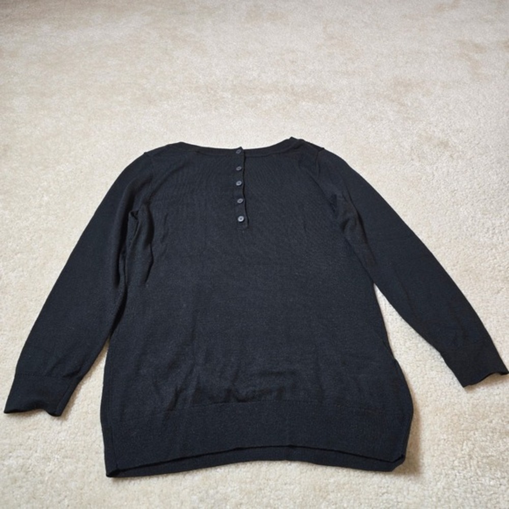 Ann Taylor LOFT Black Wool Blend Button Back Crew Neck Sweater Womens Size S - Picture 4 of 7